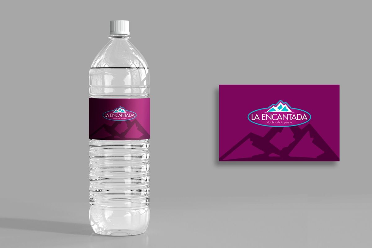 Etiqueta de botella de agua La Encantada